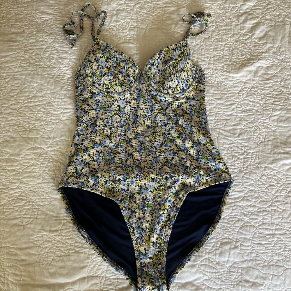 Old Navy Swimsuit